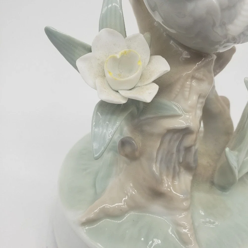 Vtg Otagiri Japan Bird On Branch Music Box 